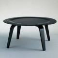 Soffbord i svartfärgad ask med rund topp tillverkad i Italien - Cariddi