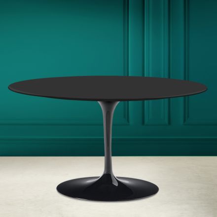 Tulip Saarinen H 41 Ovalt soffbord med svart mjuk keramisk skiva tillverkad i Italien - Scarlet Viadurini