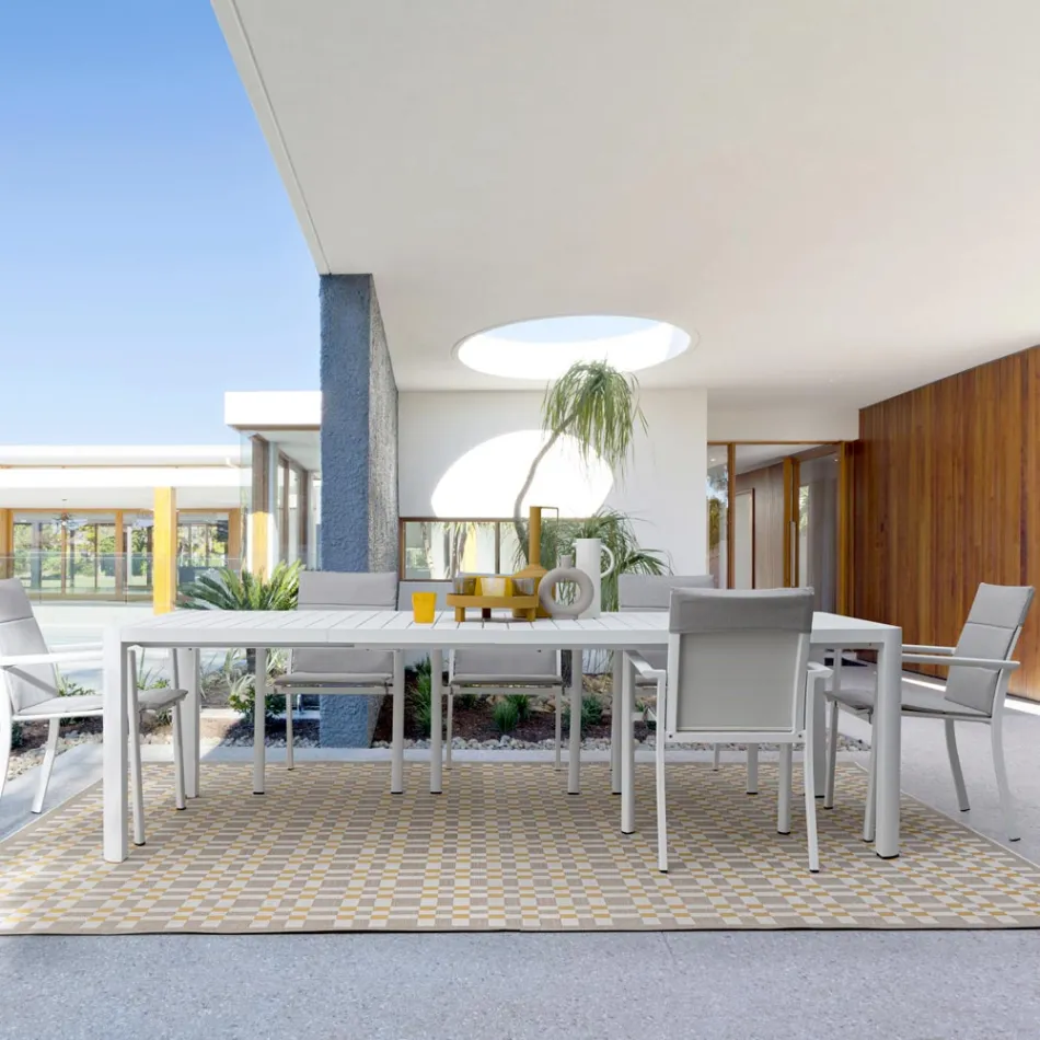 Utdragbart bord till 240 cm i pulverlackerad aluminium - färg Viadurini