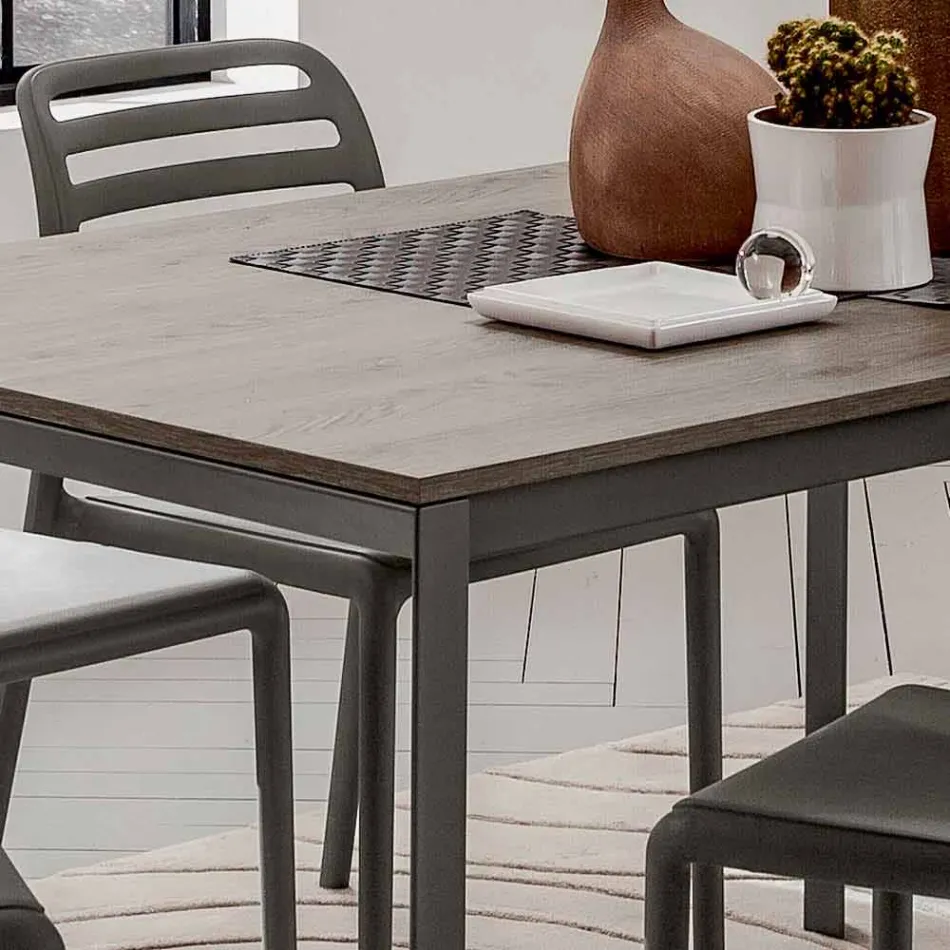 Köksbord med melaminplatta och metallbotten tillverkad i Italien - Spilla Viadurini