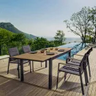 Utdragbart utomhusbord Upp till 200 cm med topp i teak - Bobelfinish Viadurini