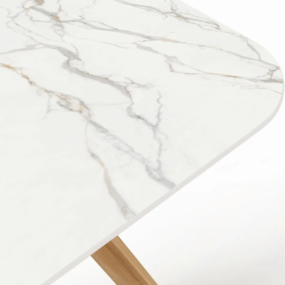 Utomhusbord med träunderrede och Calacatta Oro keramisk skiva - Infinity Viadurini