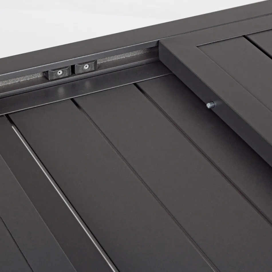 Utdragbart trädgårdsbord upp till 240 cm i vitt eller taupe aluminium - Franz Viadurini