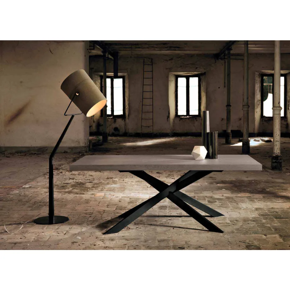 Design matbord i ek och metall gjord i Italien Oncino Viadurini