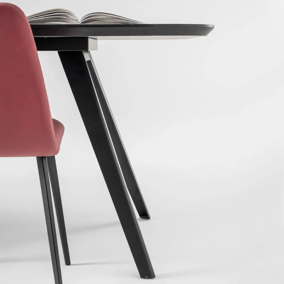 Kvalitetsmatbord med askskiva Tillverkat i Italien - Ulma Viadurini