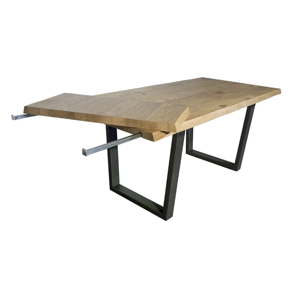 Matbord pläterat i Masellato knuten ek Tillverkad i Italien - Pilar Viadurini