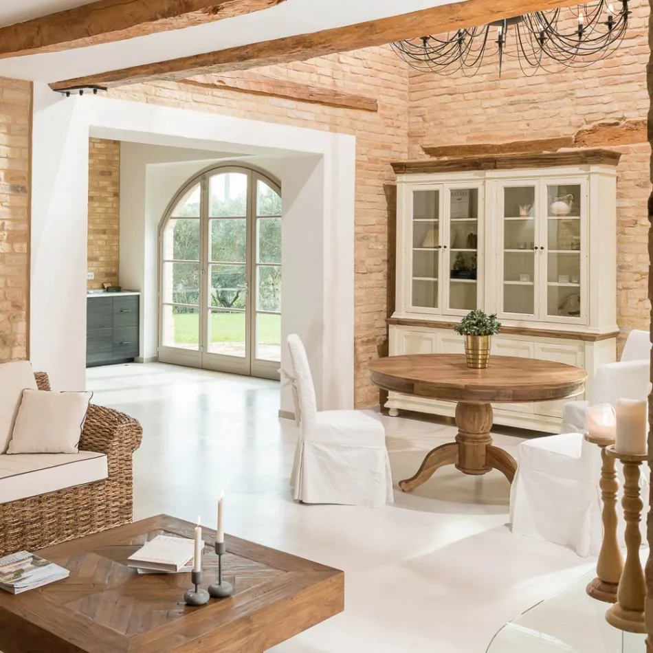 Runt matbord i återvunnet tropiskt trä med central bas - rutschkana Viadurini