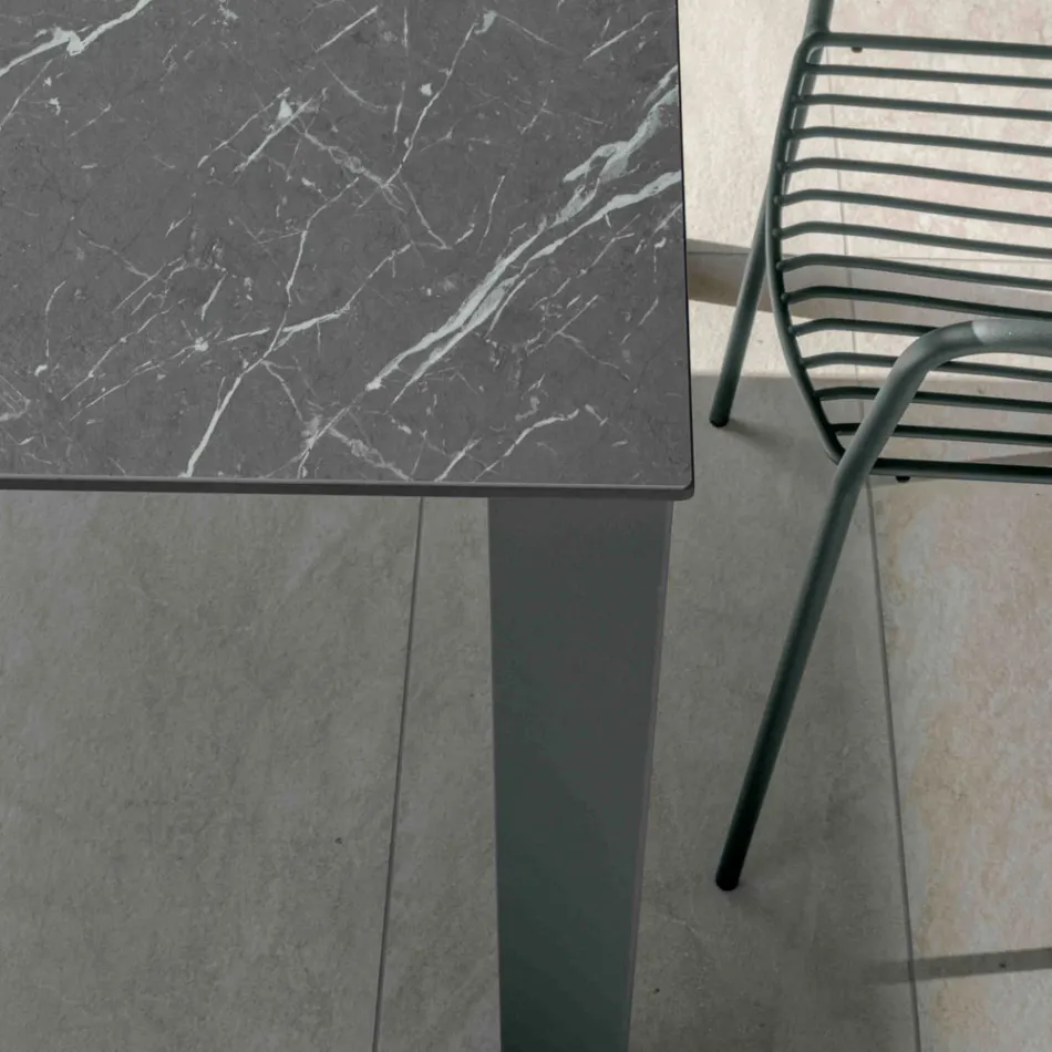 Fast utomhusbord i Hpl Alicante och metallunderrede Made in Italy - Carl Viadurini