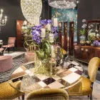 modeno Runt bord med glasskiva och Ozzy träinlägg Viadurini