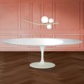 Eero Saarinen Tulip-bord H 74 ovalt i flytande laminat Tillverkat i Italien - Scharlakansröd