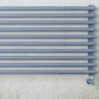VVS-radiator med en serie horisontella element tillverkad i Italien - Cappello Viadurini