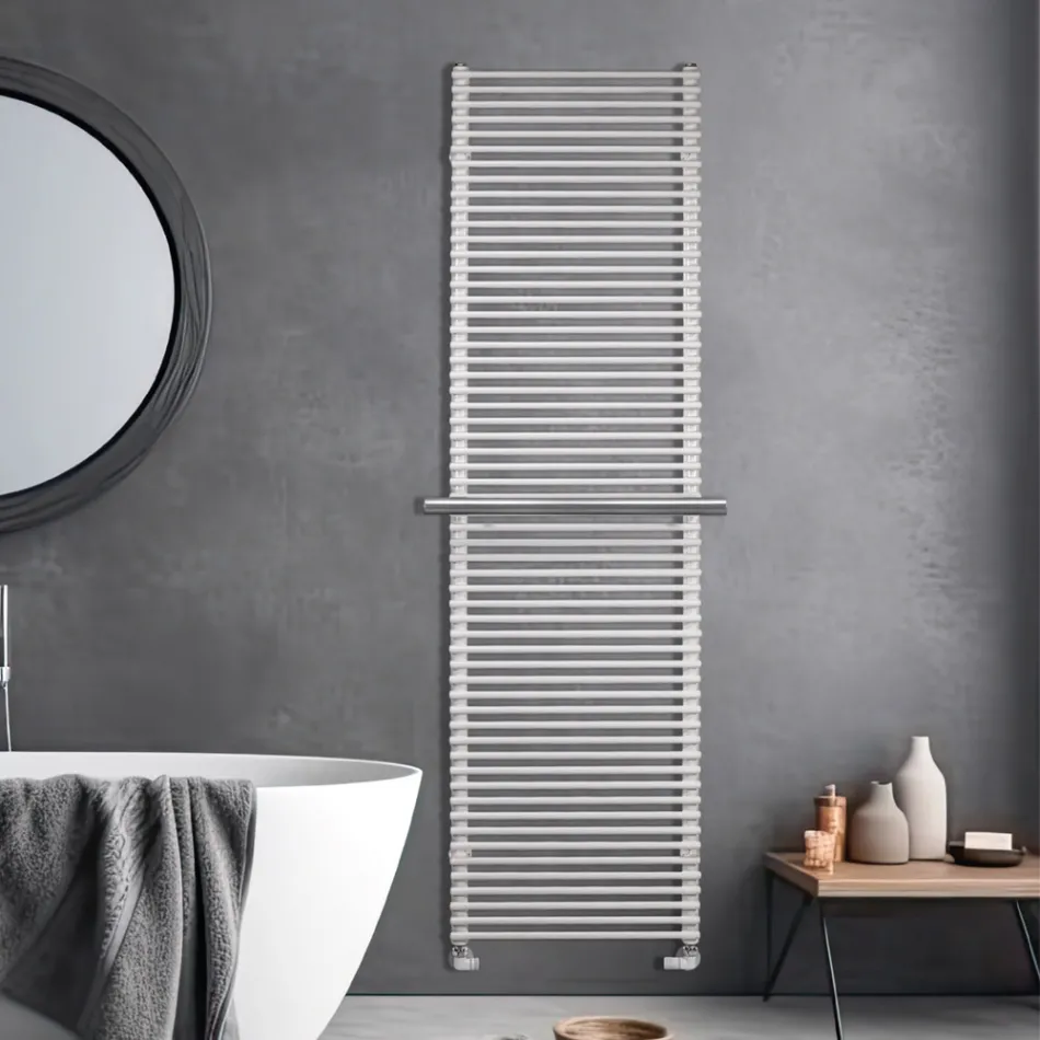 Blandad radiator med stång i olika höjder och bredder Tillverkad i Italien - Brace Viadurini