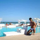 Trona flytande stol vit design gjort i Italien Viadurini