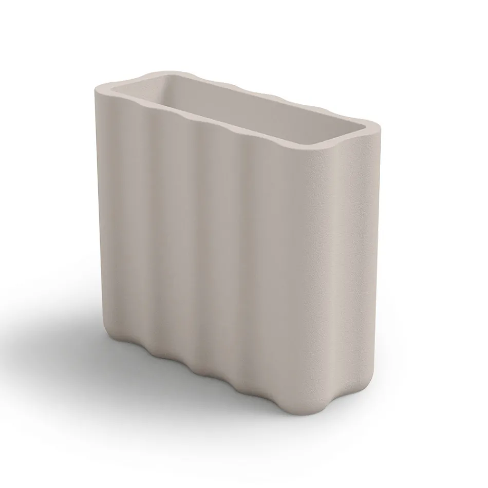 Utomhusvas i färgad polyeten 2 storlekar Tillverkad i Italien - Barbia Viadurini