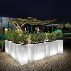 Ljus trädgårdskruka i vit polyeten Tillverkad i Italien - Crizia Viadurini