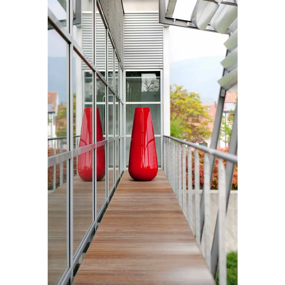 Utomhus dekorativ vas i polyeten tillverkad i Italien - Menea Viadurini